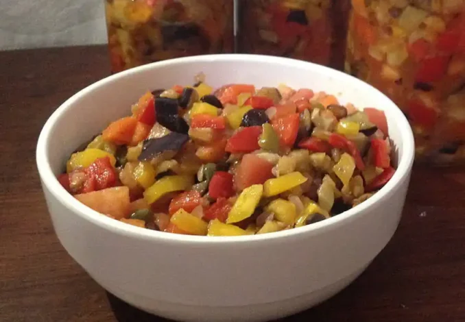 Caponata siciliana tradicional