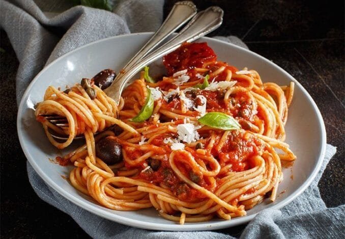 Pasta alla puttanesca